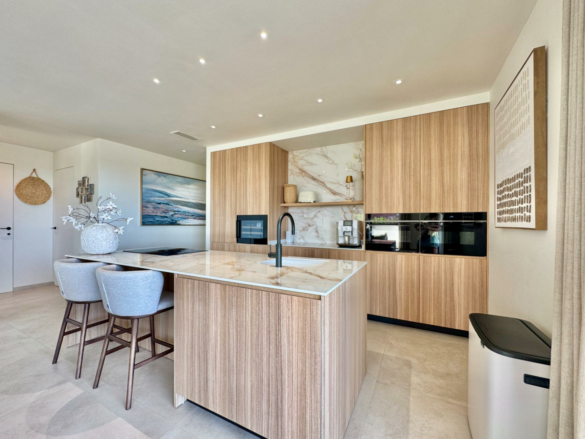 8-6-cdf5b3 3-bedroom Apartment In Orihuela, Spain (220 M²)