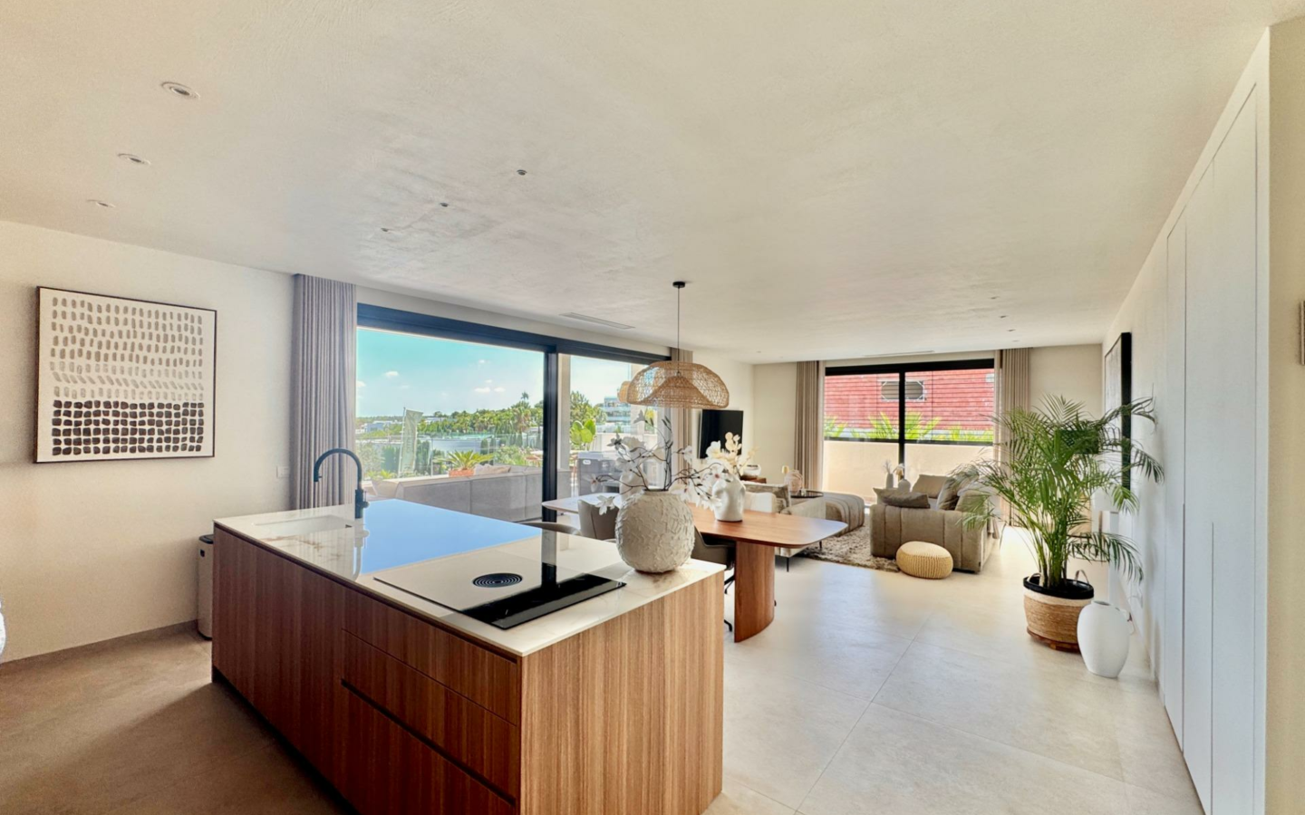 3-bedroom Apartment In Orihuela, Spain (220 M²)