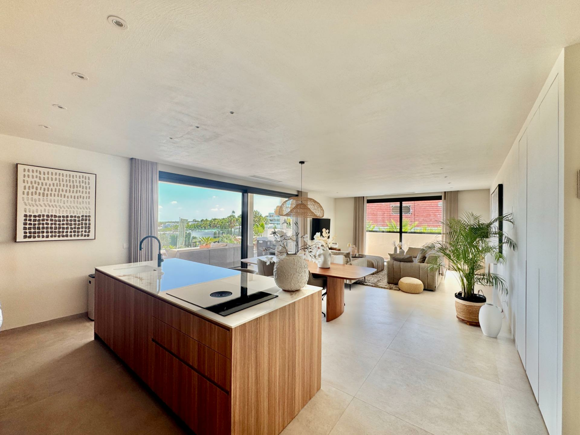 8-8-78e4c2 3-bedroom Apartment In Orihuela, Spain (220 M²)
