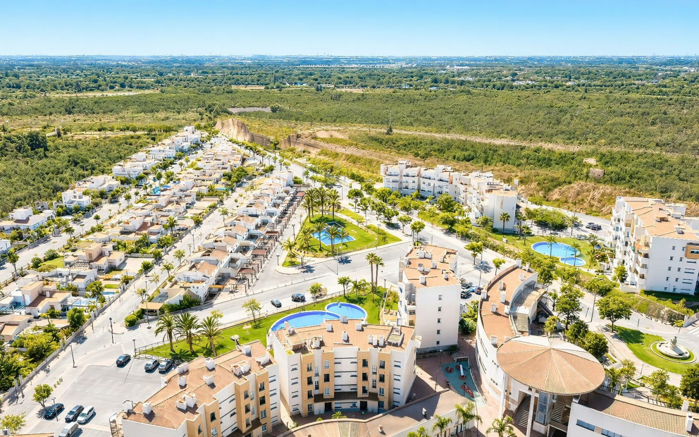 2-bedroom Flat In Murcia, Spain (64 M²)
