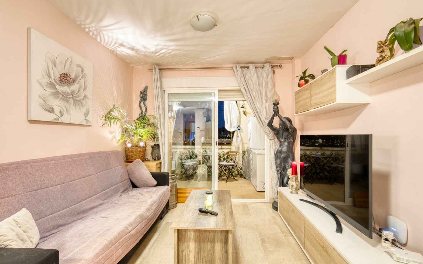 2-bedroom Flat In Murcia, Spain (64 M²)