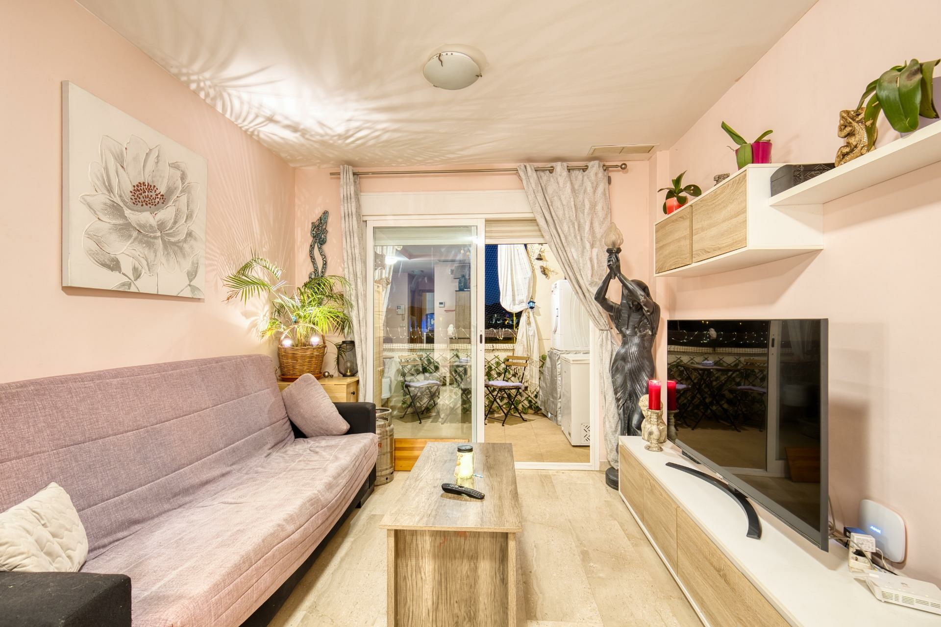 2-bedroom Flat In Murcia, Spain (64 M²)