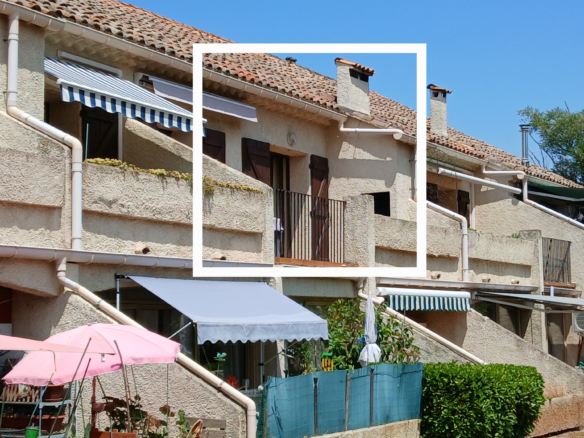 2-bedroom Apartment In Capestang, France (98 M²)