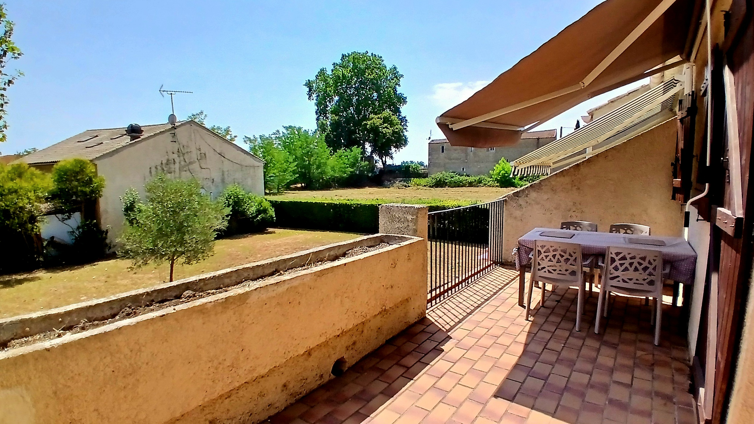 2-bedroom Apartment In Capestang, France (98 M²)
