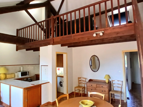 2-bedroom Apartment In Capestang, France (98 M²)