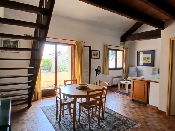 2-bedroom Apartment In Capestang, France (98 M²)