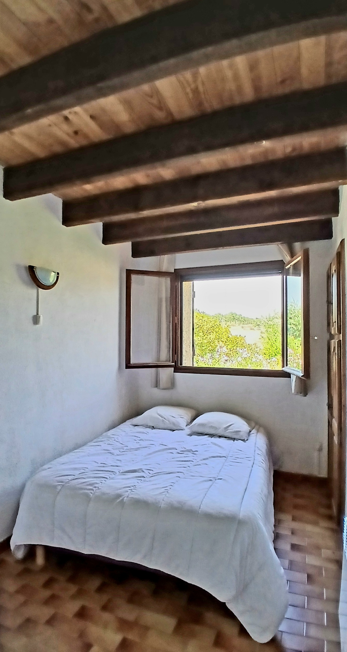 2-bedroom Apartment In Capestang, France (98 M²)