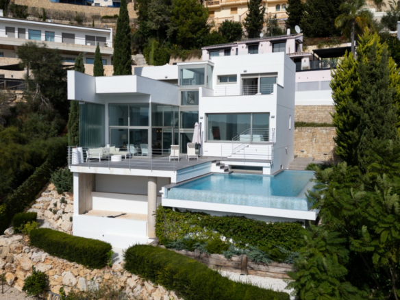 3-bedroom Villa In Jávea, Spain (289 M²)