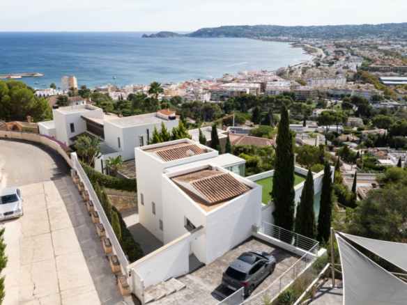 3-bedroom Villa In Jávea, Spain (289 M²)