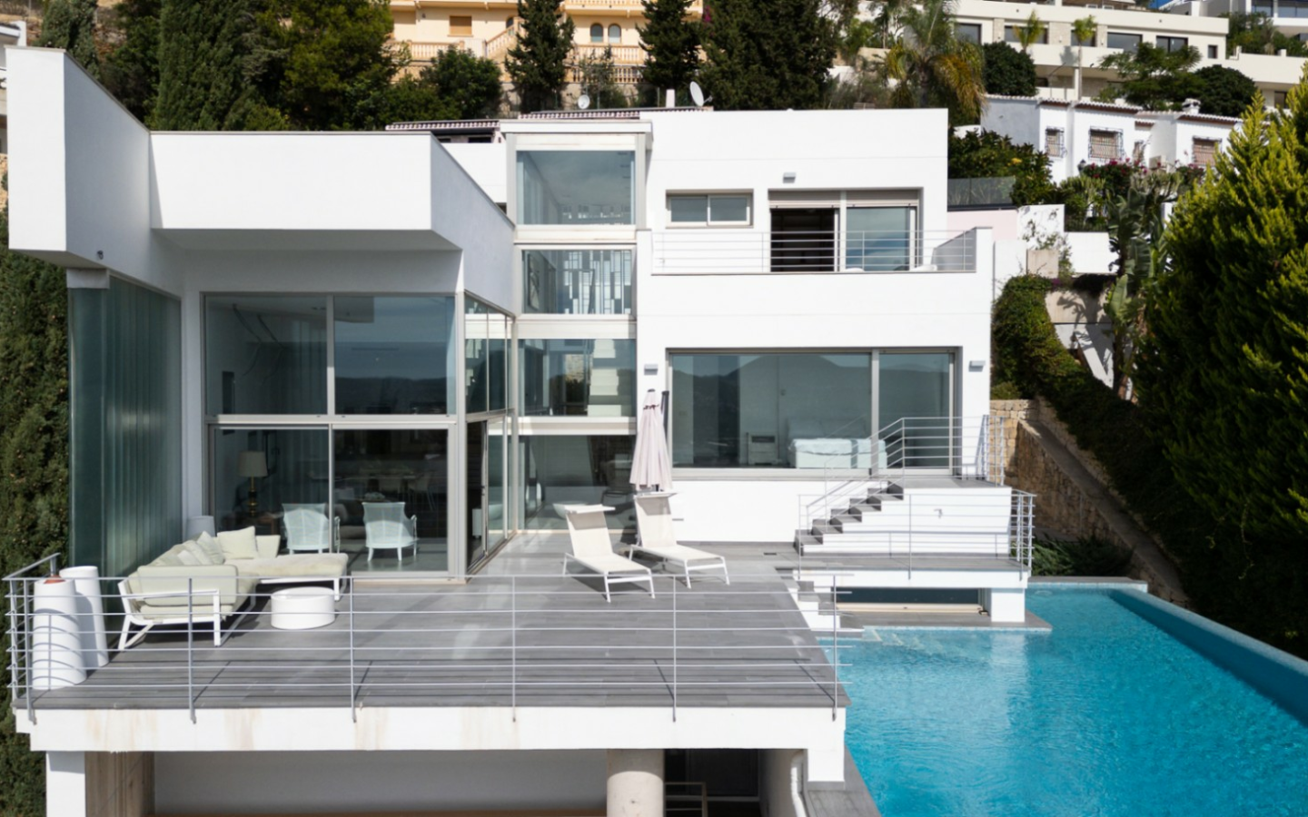 3-bedroom Villa In Jávea, Spain (289 M²)