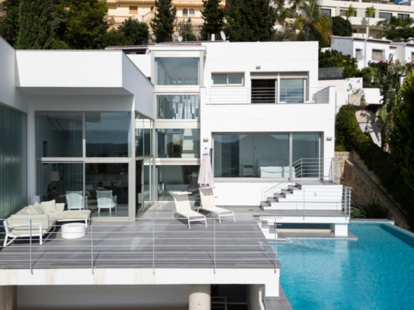 3-bedroom Villa In Jávea, Spain (289 M²)