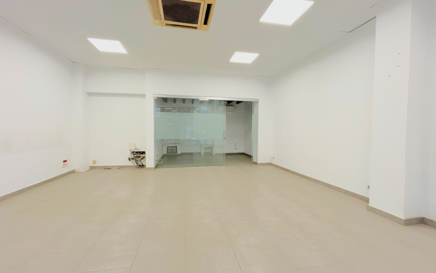 Commercial Premises In Jávea, Spain (220 M²)