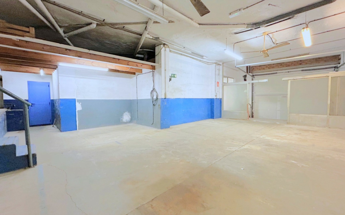 Commercial Premises In Jávea, Spain (220 M²)