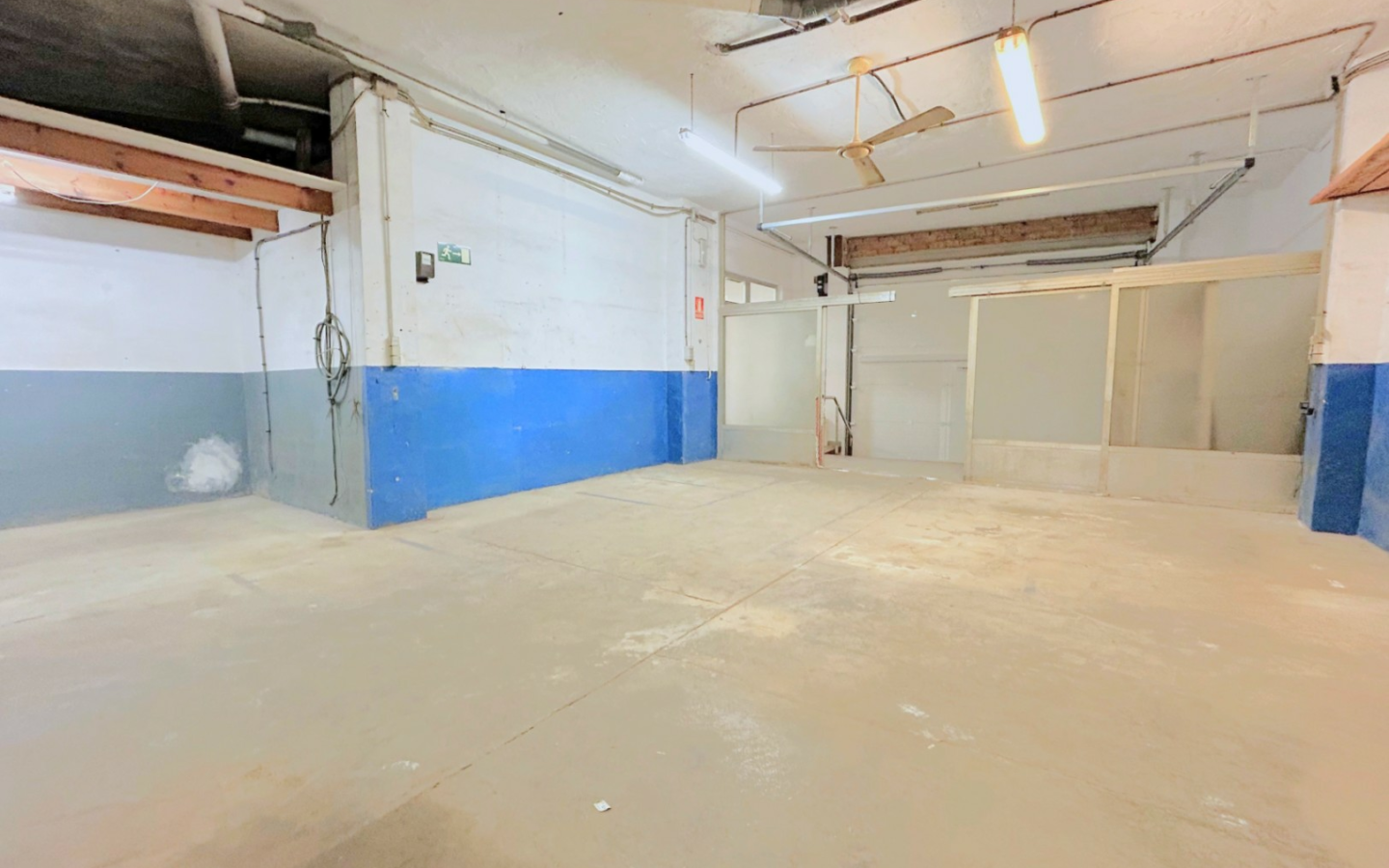 Commercial Premises In Jávea, Spain (220 M²)