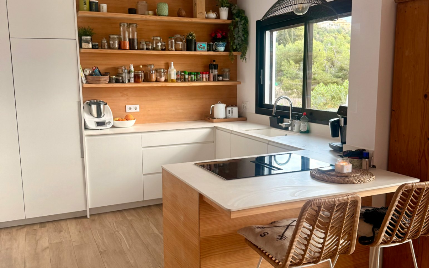 4-bedroom Villa In Jávea, Spain (192 M²)