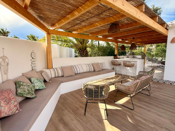 4-bedroom Villa In Jávea, Spain (192 M²)