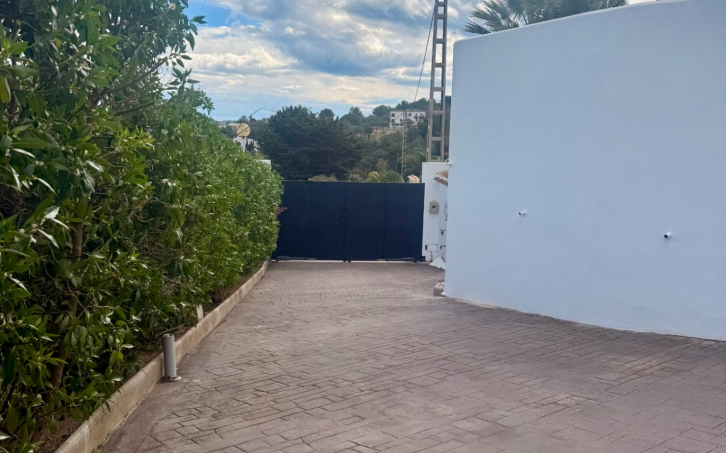 4-bedroom Villa In Jávea, Spain (192 M²)