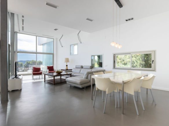 3-bedroom Villa In Jávea, Spain (289 M²)