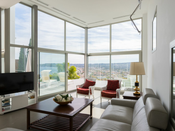3-bedroom Villa In Jávea, Spain (289 M²)