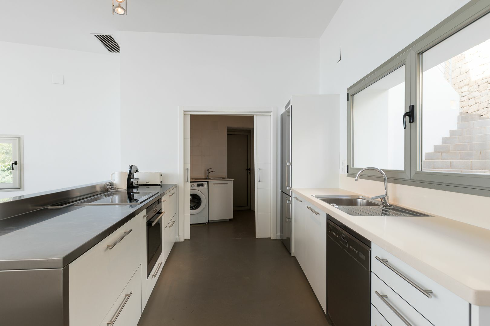 3-bedroom Villa In Jávea, Spain (289 M²)
