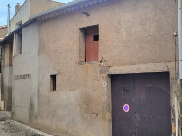 Barn In Puissalicon, France (180 M²)