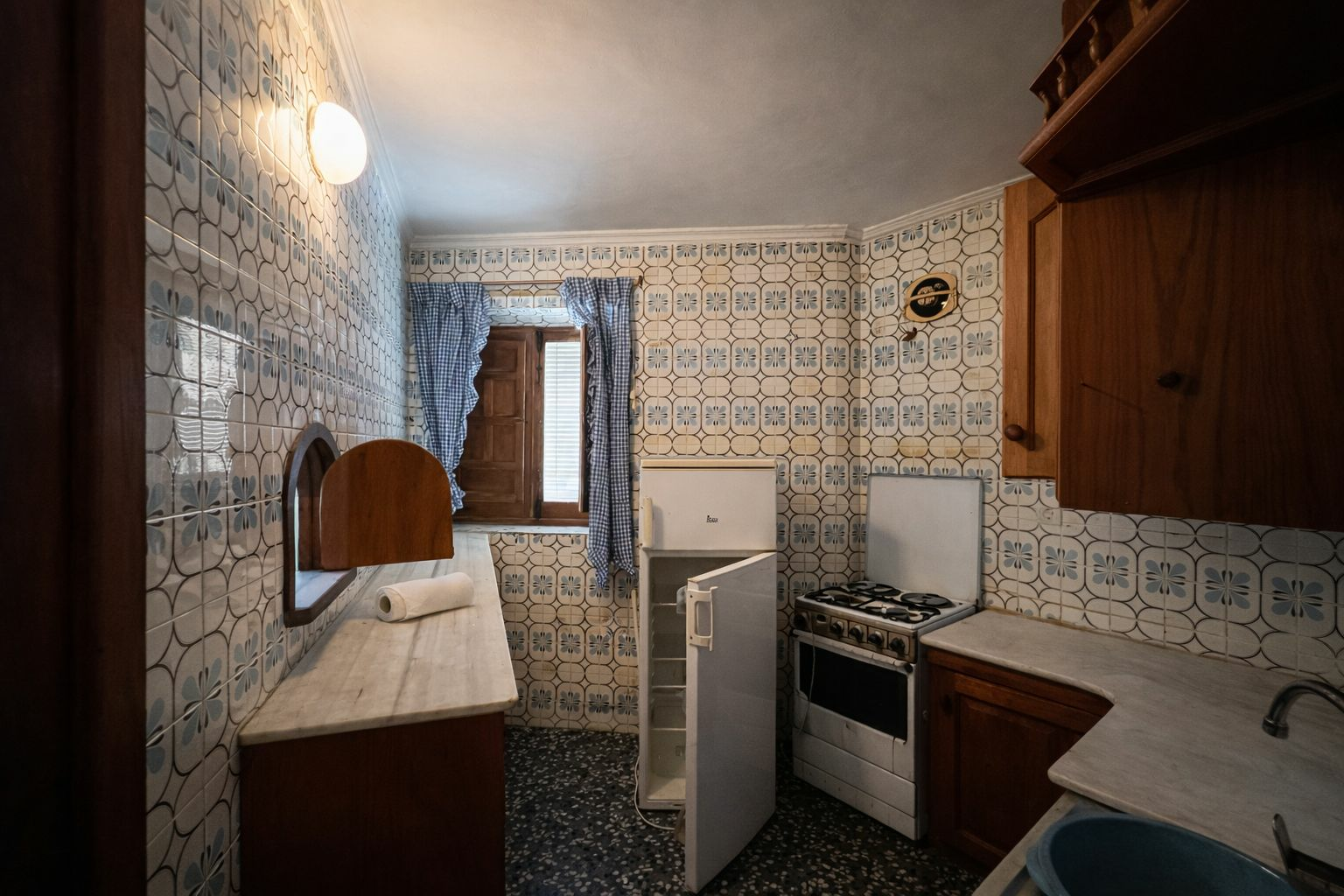 Commercial Premises In Jávea, Spain (98 M²)