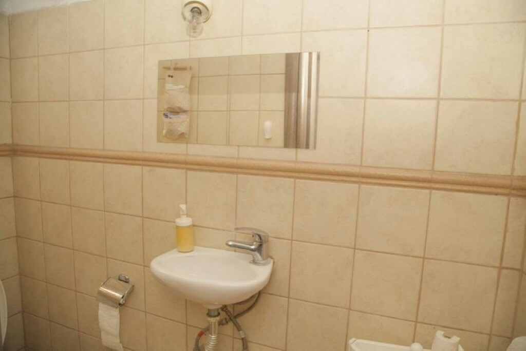 3-bedroom Flat In Ano Poli, Greece (110 M²)