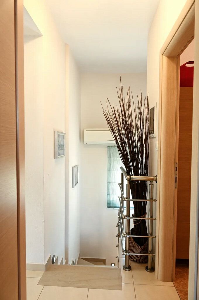 3-bedroom Detached House In Easts Olimpos, Greece (96 M²)