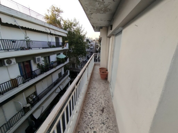 4-bedroom Flat In Toumpa, Greece (80 M²)