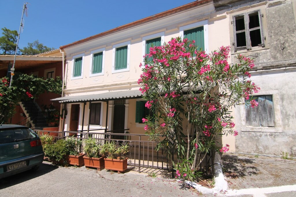 Maisonette In Corfu, Greece (321 M²)