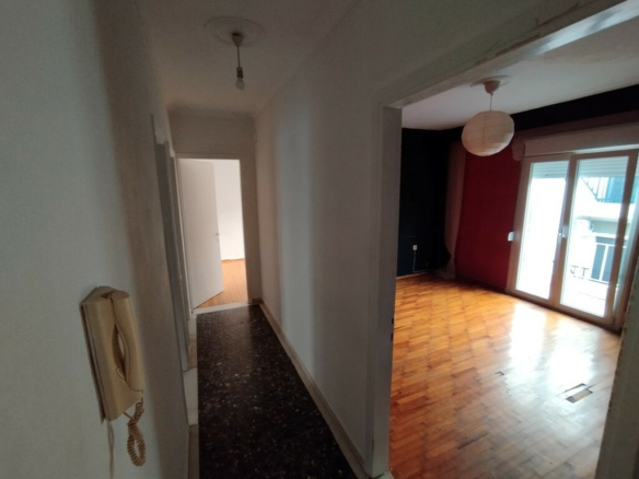 4-bedroom Flat In Toumpa, Greece (80 M²)