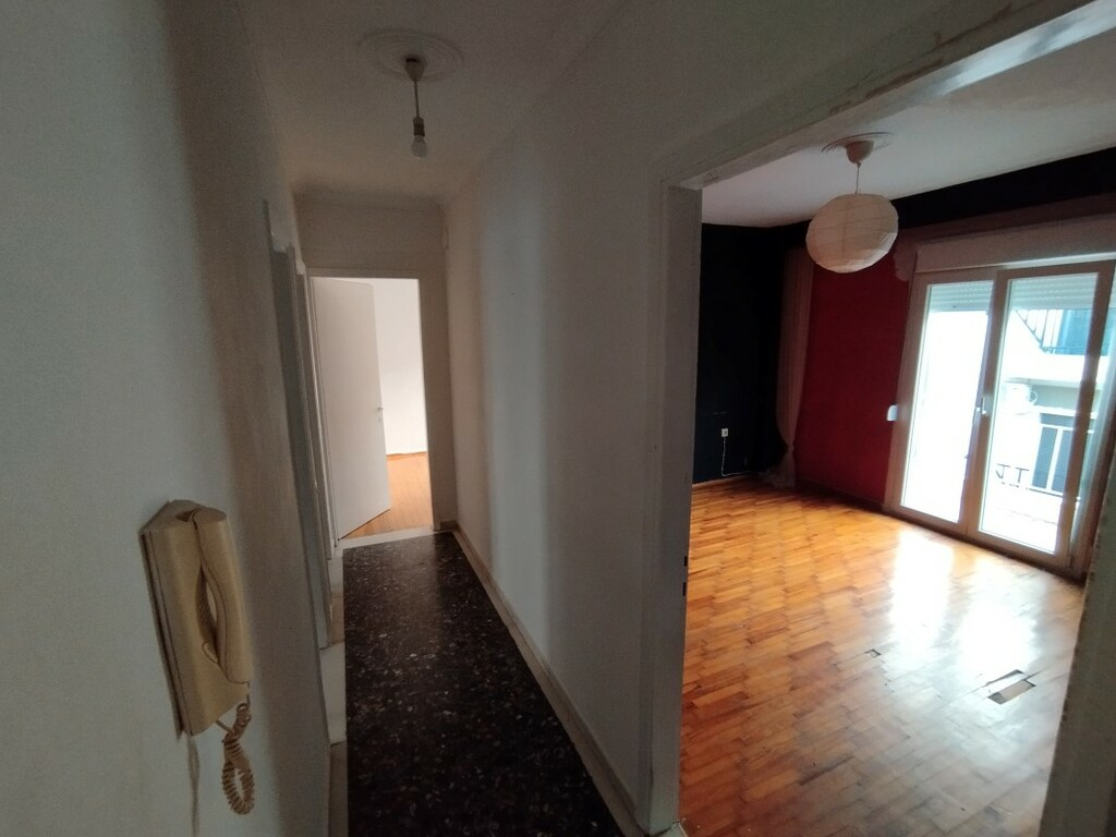4-bedroom Flat In Toumpa, Greece (80 M²)