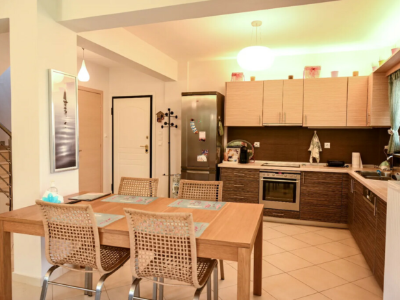 3-bedroom Detached House In Easts Olimpos, Greece (96 M²)