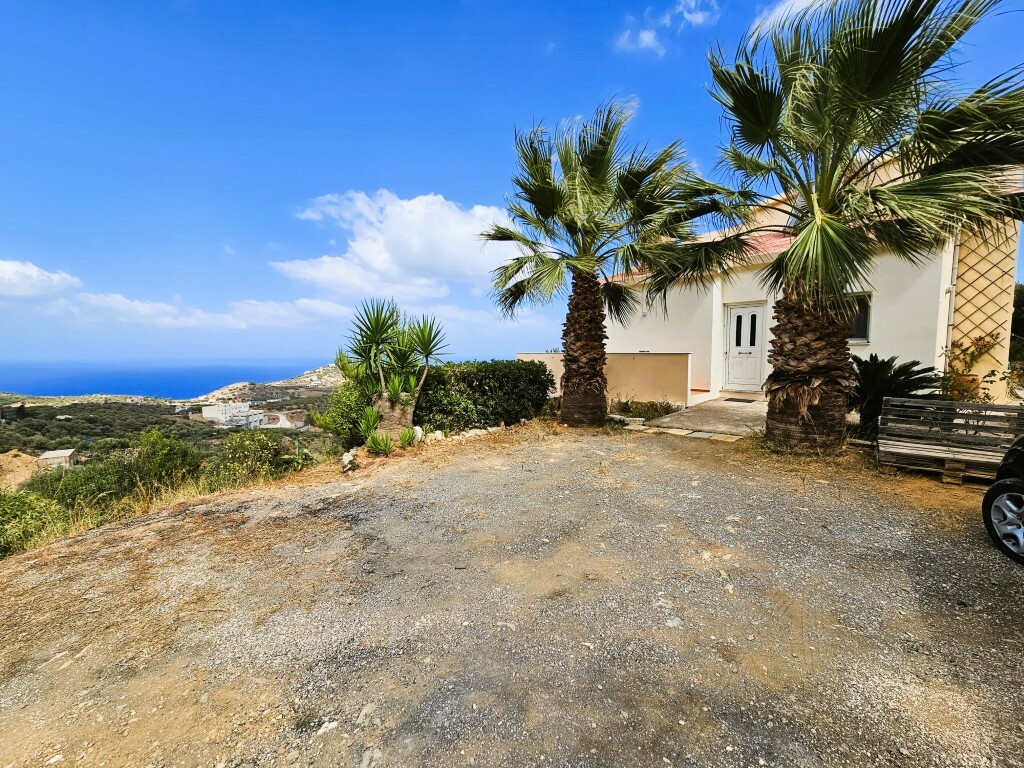 2-bedroom Detached House In Gazi, Greece (108 M²)