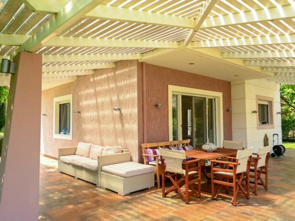 3-bedroom Detached House In Easts Olimpos, Greece (96 M²)