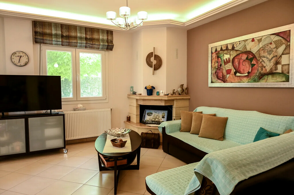 3-bedroom Detached House In Easts Olimpos, Greece (96 M²)