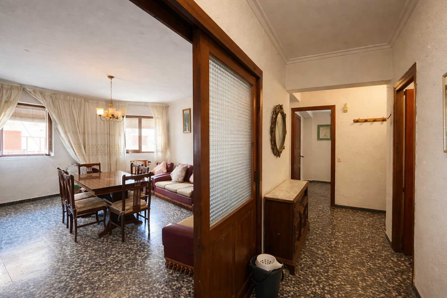 Commercial Premises In Jávea, Spain (98 M²)
