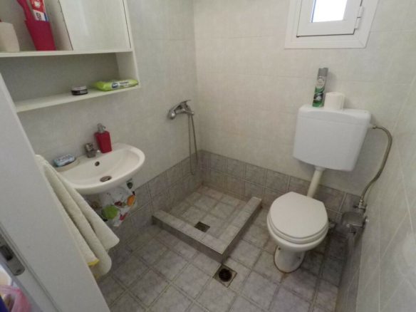 2-bedroom Flat In Kassandra, Greece (47 M²)