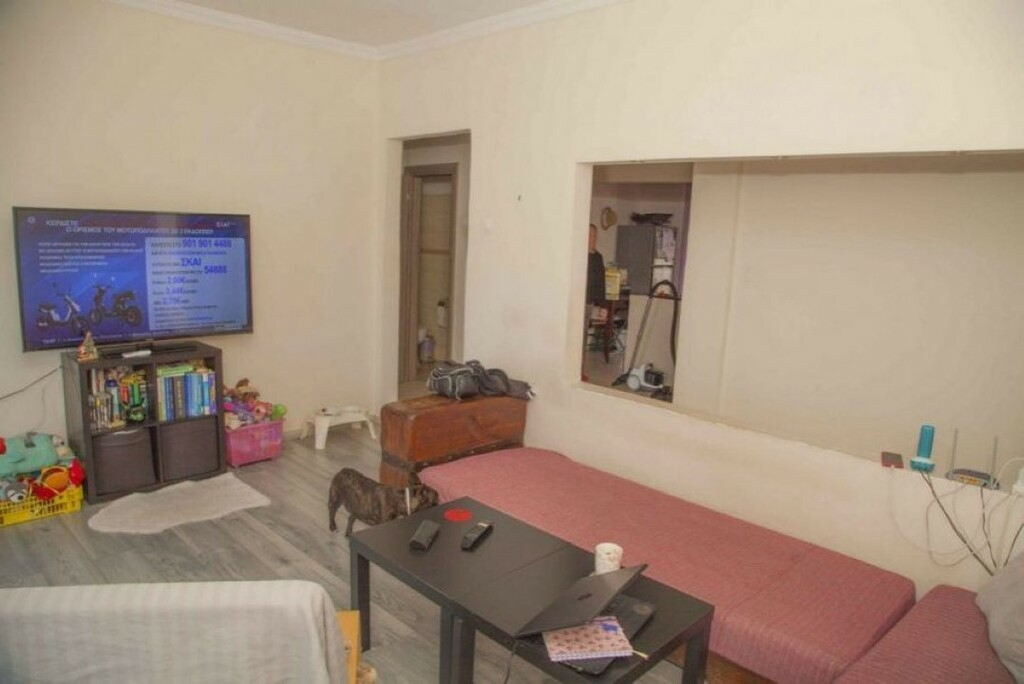 3-bedroom Flat In Ano Poli, Greece (110 M²)