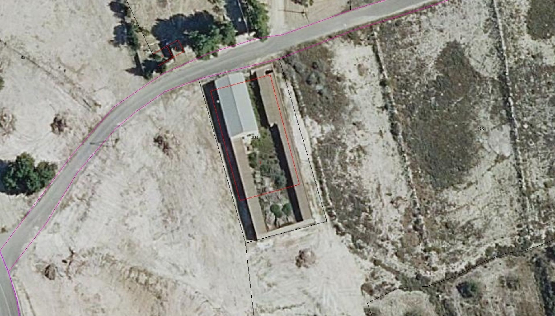 w_overview-a79f1d Commercial In Sax, Spain (594 M²)