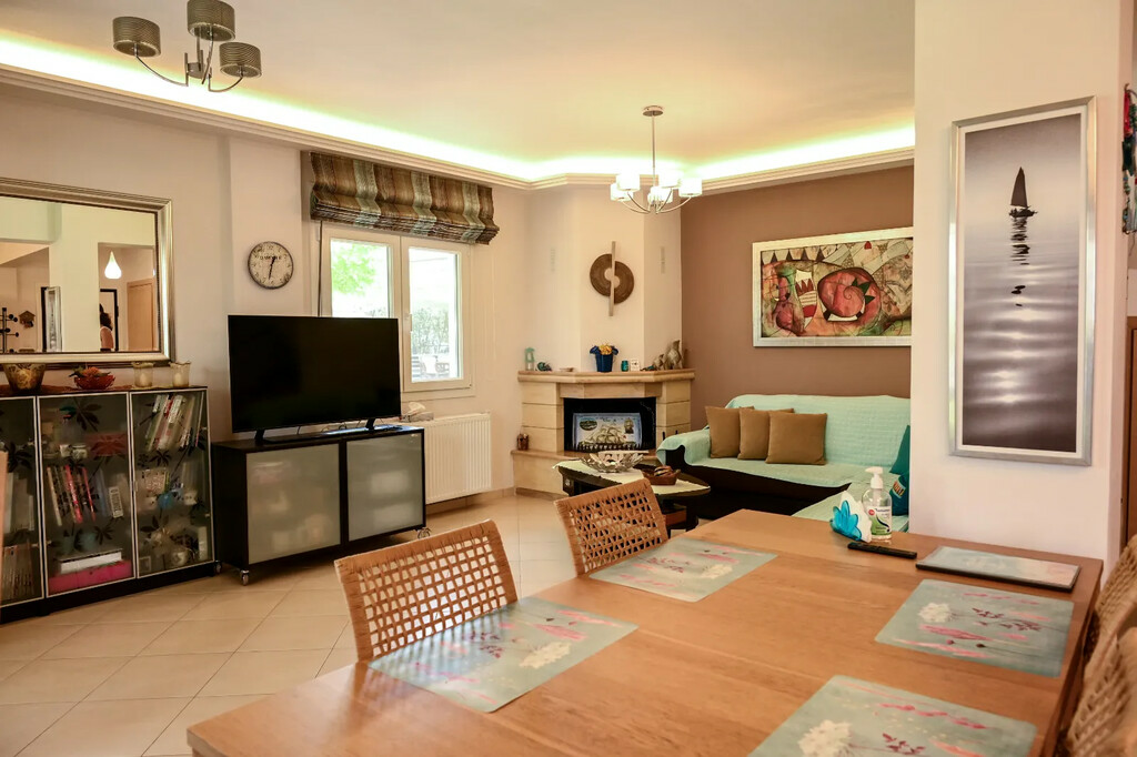 3-bedroom Detached House In Easts Olimpos, Greece (96 M²)