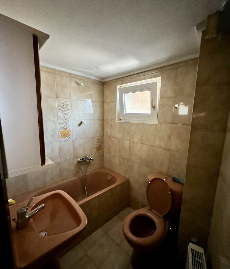2-bedroom Flat In Katerini, Greece (55 M²)
