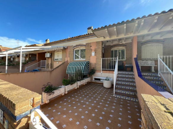 4-bedroom Terraced House In Pilar De La Horadada, Spain