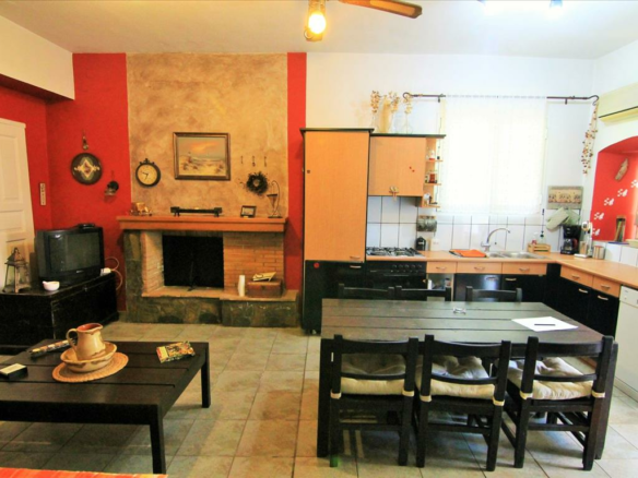 3-bedroom Detached House In Corfu, Greece (130 M²)
