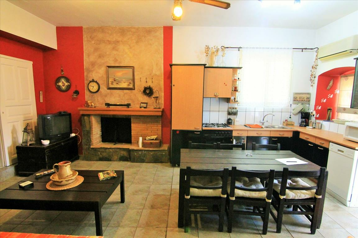 3-bedroom Detached House In Corfu, Greece (130 M²)