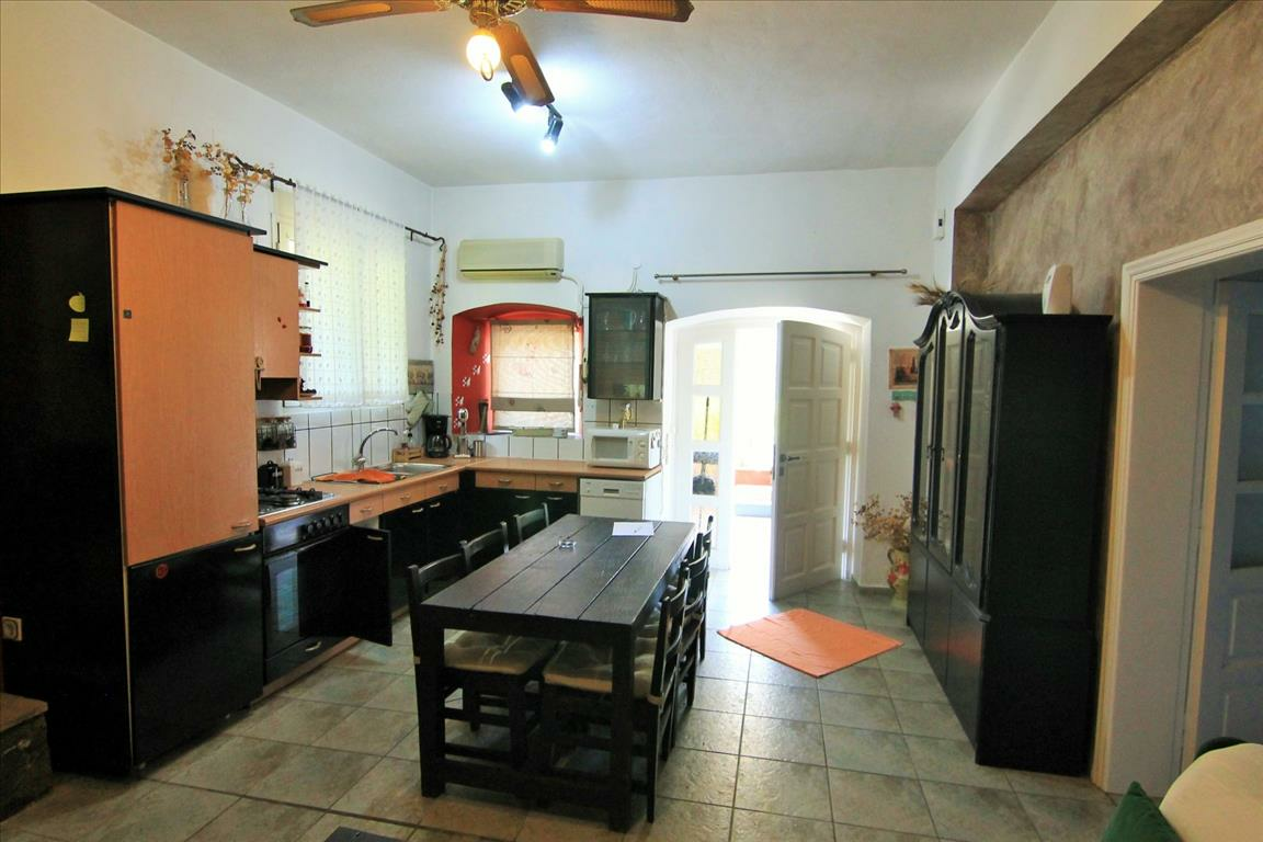 3-bedroom Detached House In Corfu, Greece (130 M²)