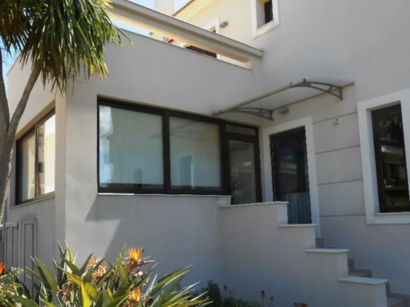 5-bedroom Detached House In Heraclion Cretes, Greece (400 M²)