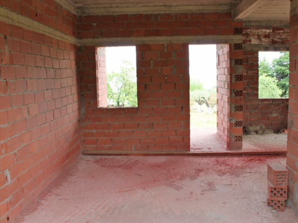 2-bedroom Detached House In Dion, Greece (320 M²)