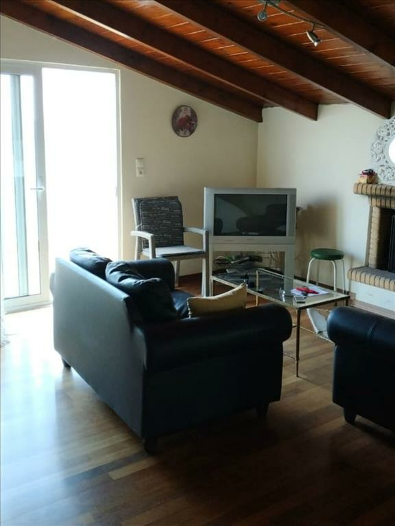 Building In Agioi Theodoroi, Greece (480 M²)