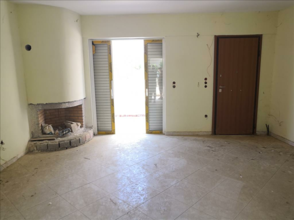 3-bedroom Maisonette In Loutraki-perachora, Greece (135 M²)